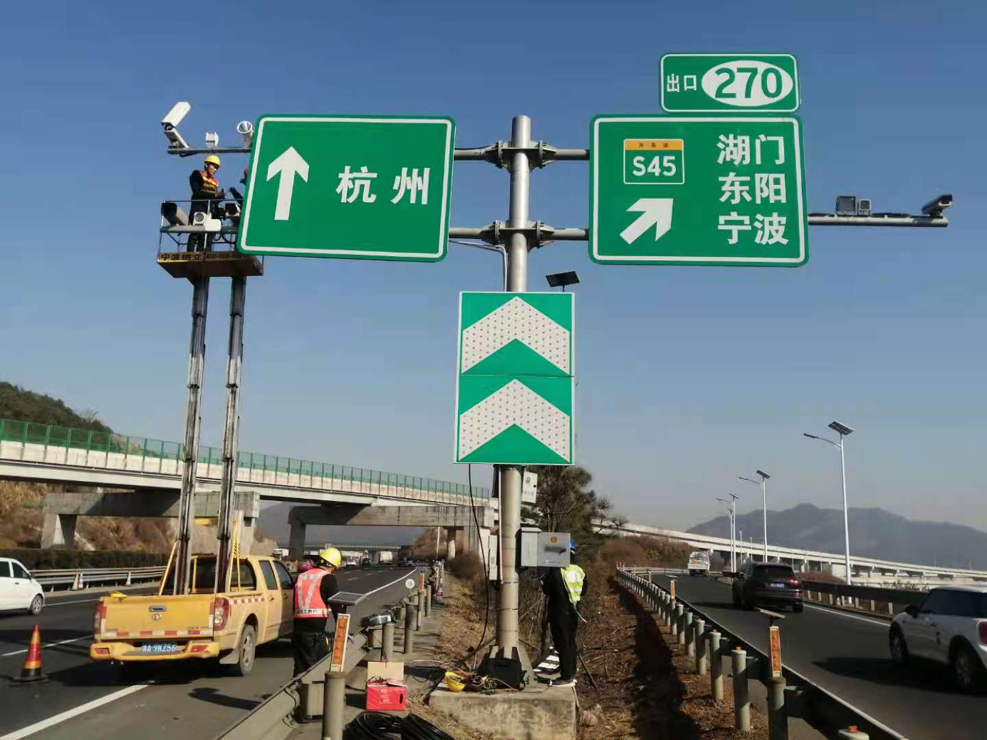 G60高速公路實線變道抓拍系統工程